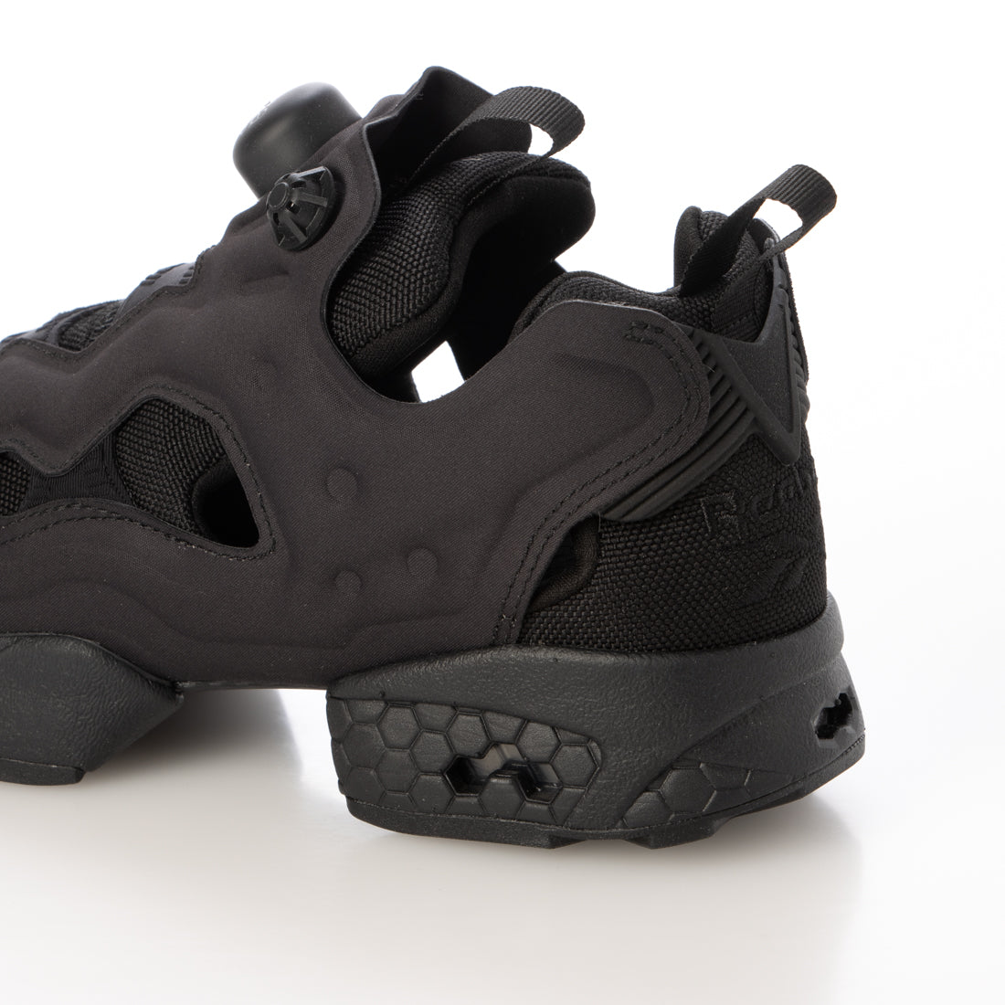 リーボック Reebok REEBOK - INSTAPUMP FURY 94 BLACK【120737-100211659】 （BLACK） BLACK