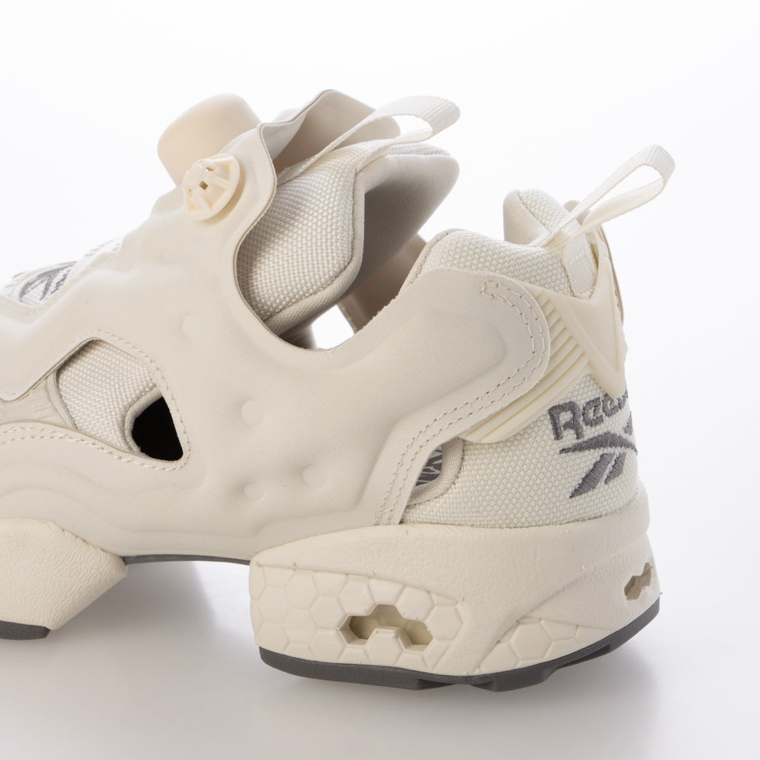 リーボック Reebok INSTAPUMP FURY 94 211660 （ホワイト） ホワイト