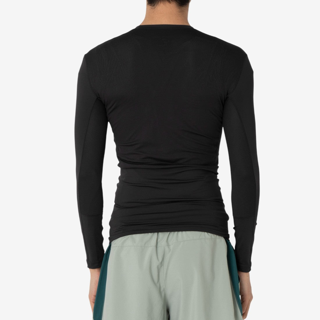 アスリート パフォーマンス コンプ ロングスリーブ Tシャツ / ATHLETE PERFORMANCE COMP LS （ブラック） ブラック