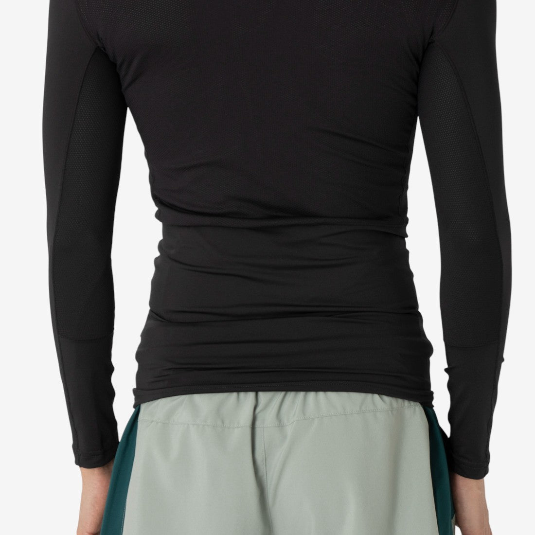 アスリート パフォーマンス コンプ ロングスリーブ Tシャツ / ATHLETE PERFORMANCE COMP LS （ブラック） ブラック