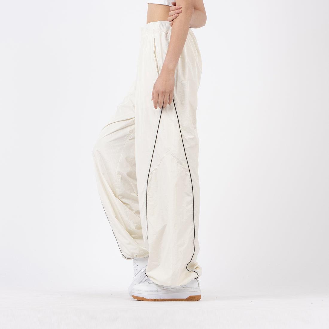 ピーク パフォーマンス ウィンド パンツ / PEAK PERFOMANCE WIND PANTS
