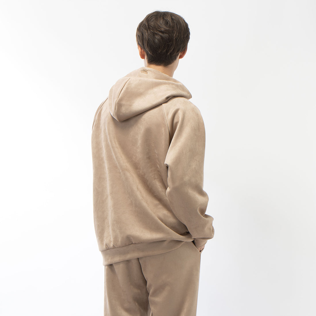 スエードライク フーディー / SUEDE LIKE HOODIE
