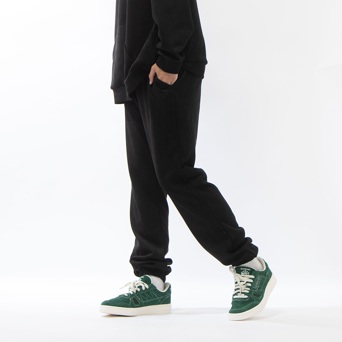 スエードライク パンツ /  SUEDE LIKE PANTS