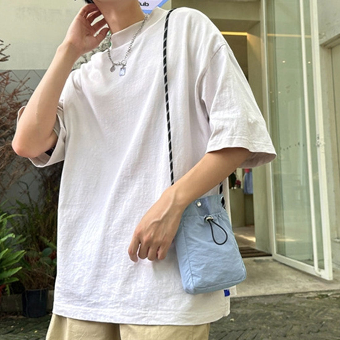 Real Style Pouch Shoulder Bag for Men and Women Smartphone Mini Drawstring nylon Small Lightweight Accessory Holder Shoulder Wallet Stylish Water-Resistant Outdoor