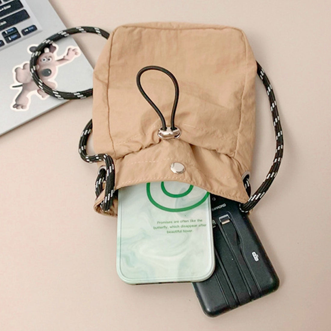Real Style Pouch Shoulder Bag for Men and Women Smartphone Mini Drawstring nylon Small Lightweight Accessory Holder Shoulder Wallet Stylish Water-Resistant Outdoor