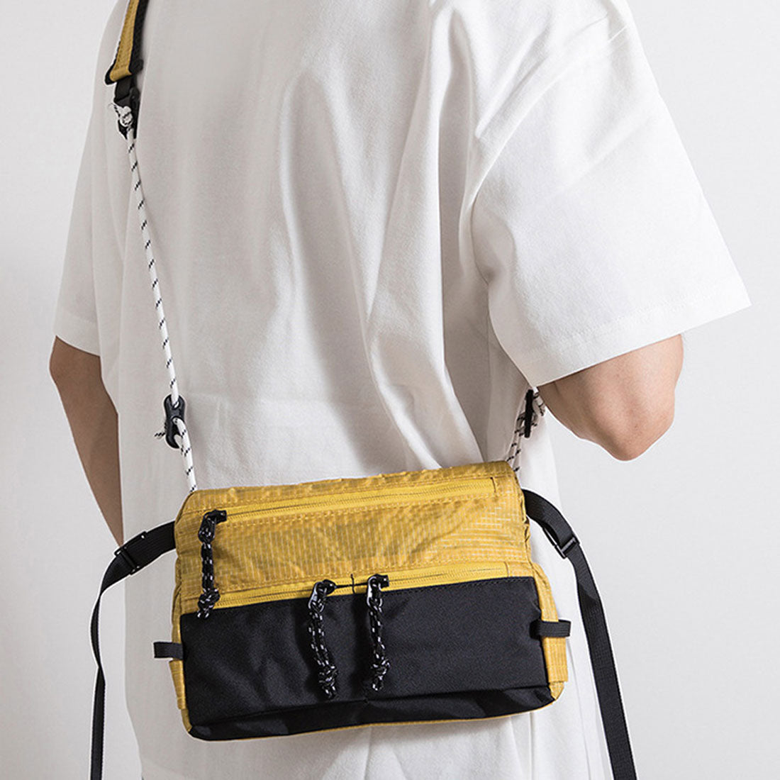 リアルスタイル REAL STYLE ショルダーバッグ サコッシュ メンズ レディース 軽い 小さい 軽量 ナイロン 斜めがけ 肩掛け ポーチ 小物入れ 収納 ミニ おしゃれ