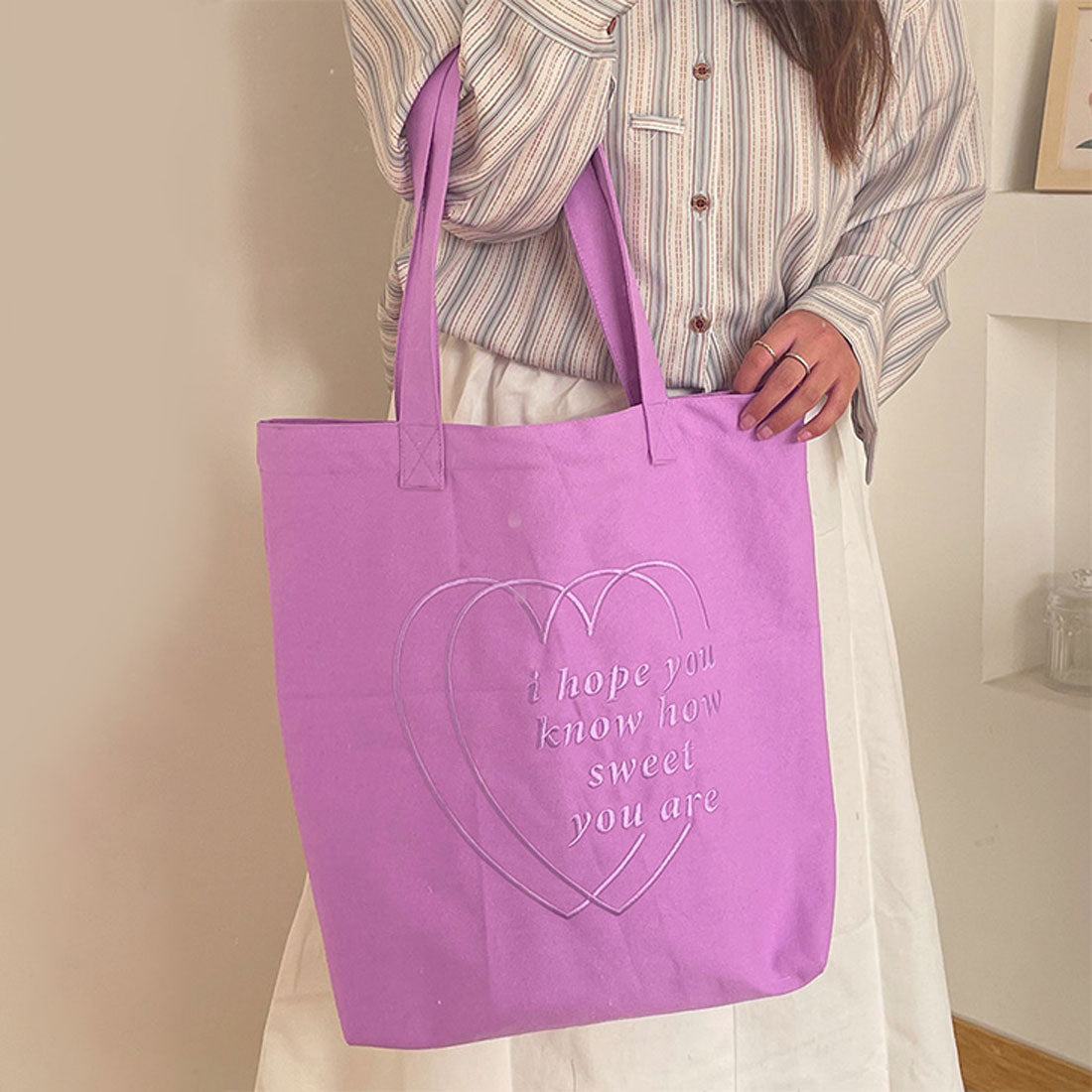 リアルスタイル REAL STYLE トートバッグ レディース A4 B4 大きめ 大容量 帆布 キャンバス 軽い 軽量 肩掛け 手提げ マチ付き マチ広 推し活 ハート 刺繍 （パープル） パープル