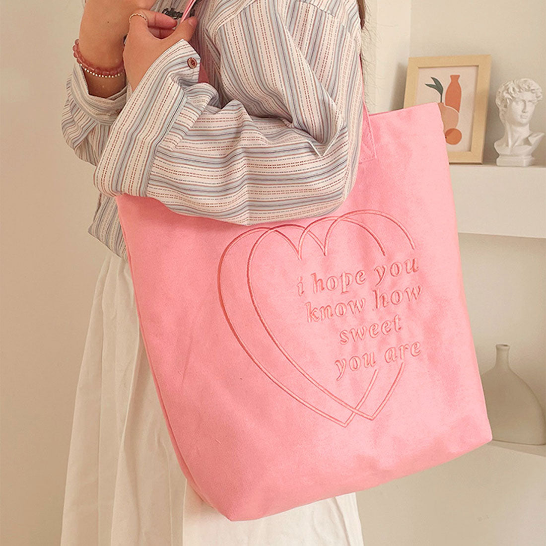 リアルスタイル REAL STYLE トートバッグ レディース A4 B4 大きめ 大容量 帆布 キャンバス 軽い 軽量 肩掛け 手提げ マチ付き マチ広 推し活 ハート 刺繍 （パープル） パープル