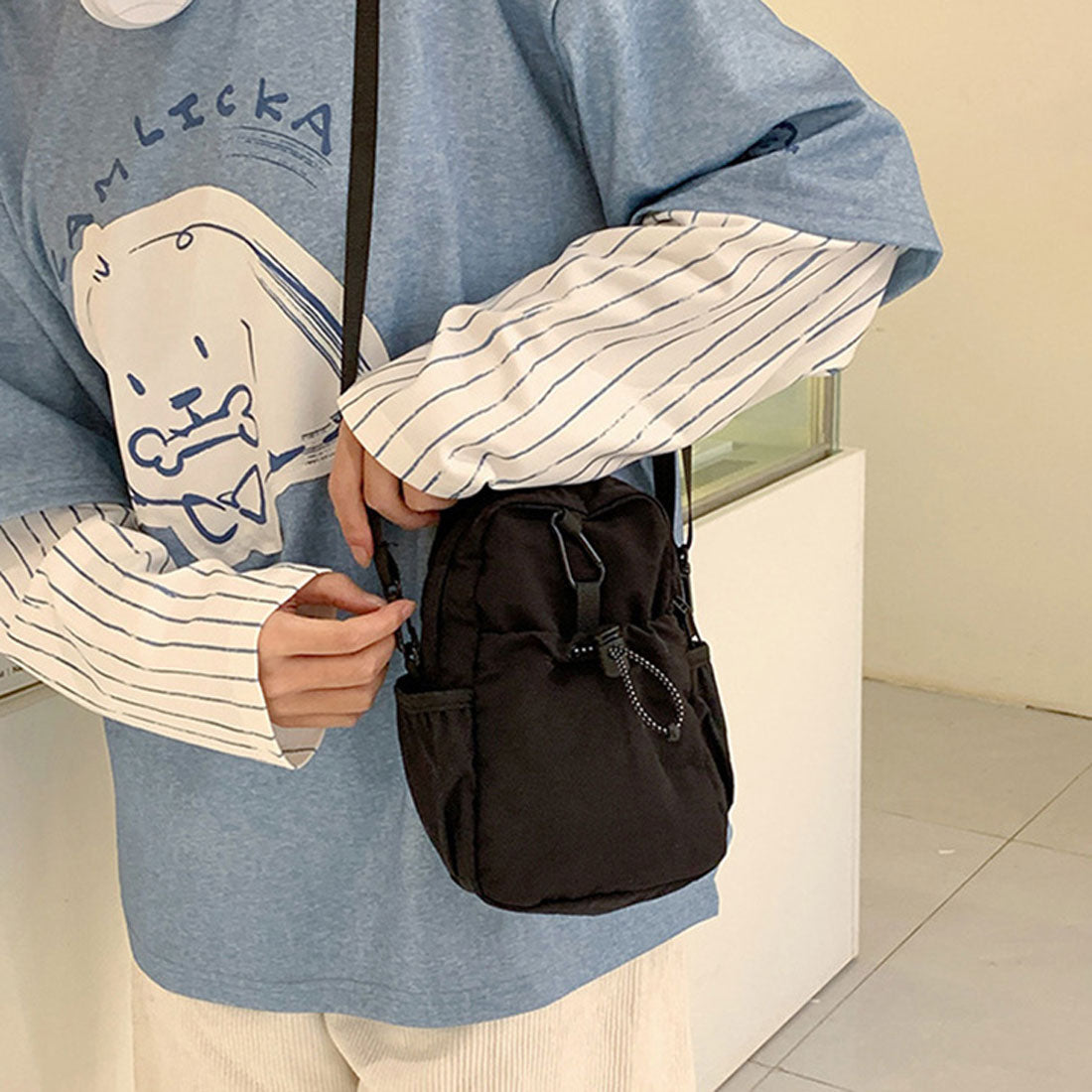 リアルスタイル REAL STYLE ポーチ ショルダーバッグ メンズ レディース スマホ ミニ ナイロン 小さめ サコッシュ 縦型 軽量 肩掛け おしゃれ 撥水 アウトドア （ベージュ） ベージュ