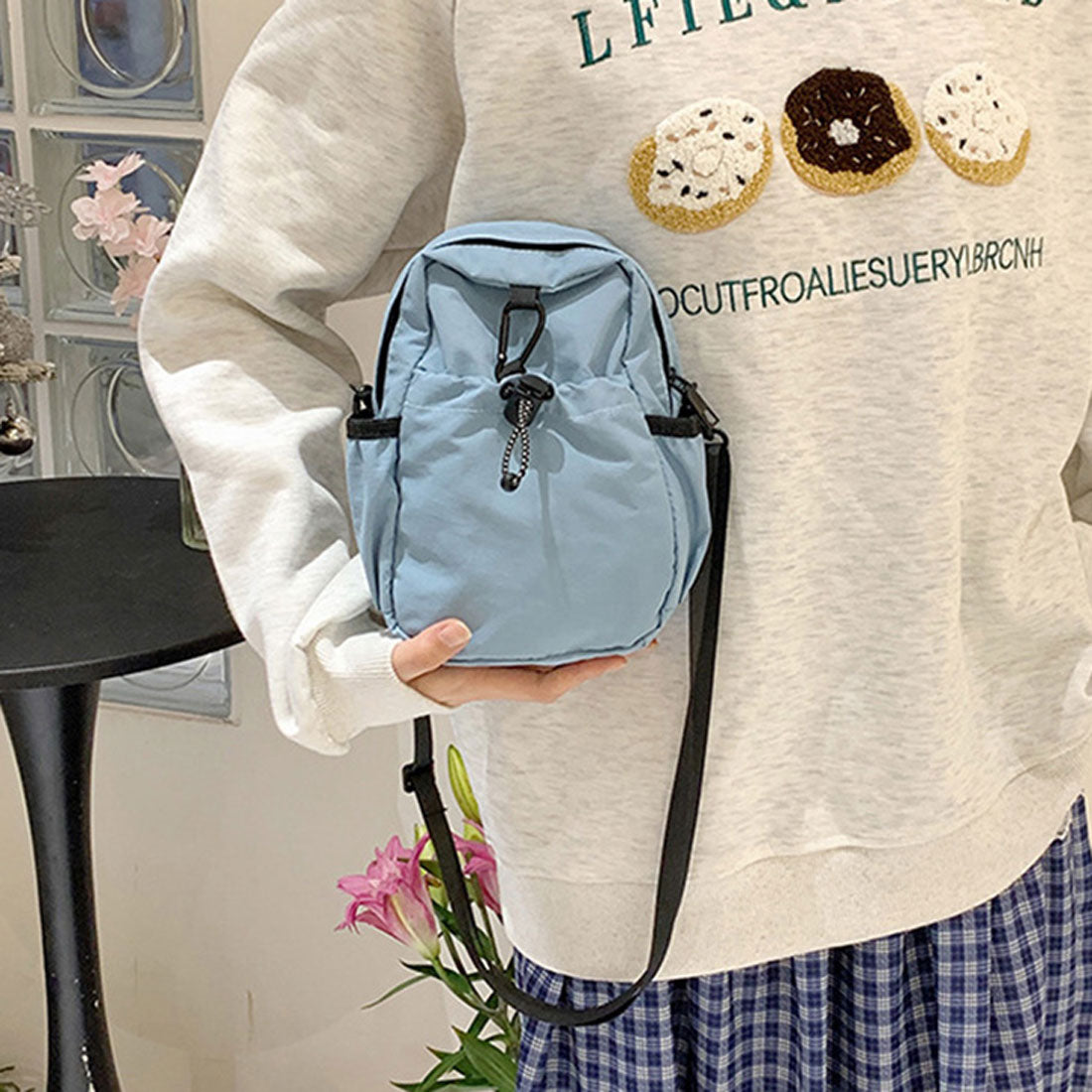 リアルスタイル REAL STYLE ポーチ ショルダーバッグ メンズ レディース スマホ ミニ ナイロン 小さめ サコッシュ 縦型 軽量 肩掛け おしゃれ 撥水 アウトドア （ベージュ） ベージュ