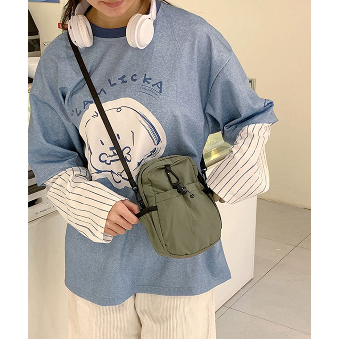 リアルスタイル REAL STYLE ポーチ ショルダーバッグ メンズ レディース スマホ ミニ ナイロン 小さめ サコッシュ 縦型 軽量 肩掛け おしゃれ 撥水 アウトドア （ベージュ） ベージュ