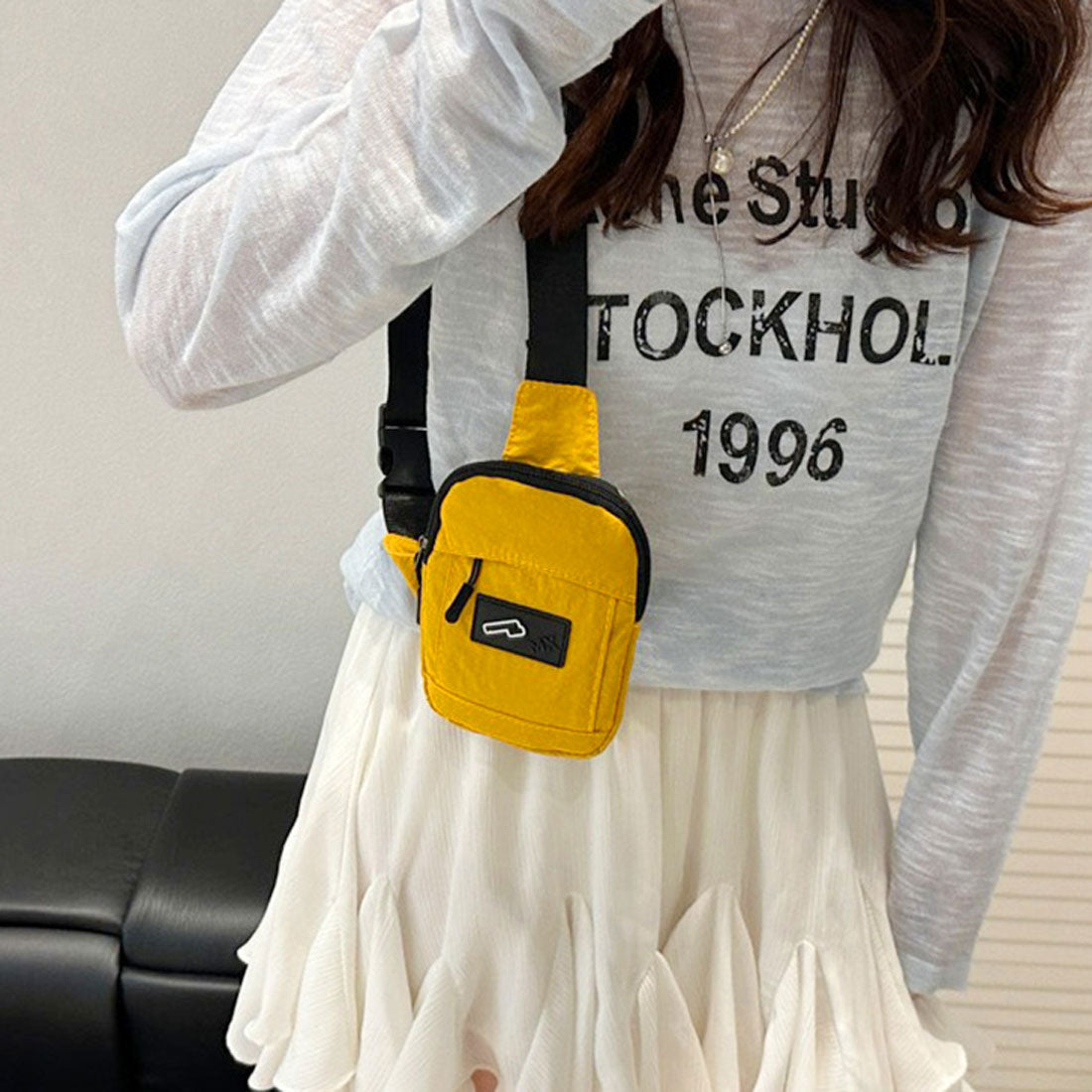 リアルスタイル REAL STYLE ボディバッグ ショルダーバッグ レディース メンズ 子供 キッズ ポーチ 小物入れ ミニ 小さめ 軽い 斜めがけ おしゃれ スマホ カジュアル 撥水 （ラベンダー） ラベンダー