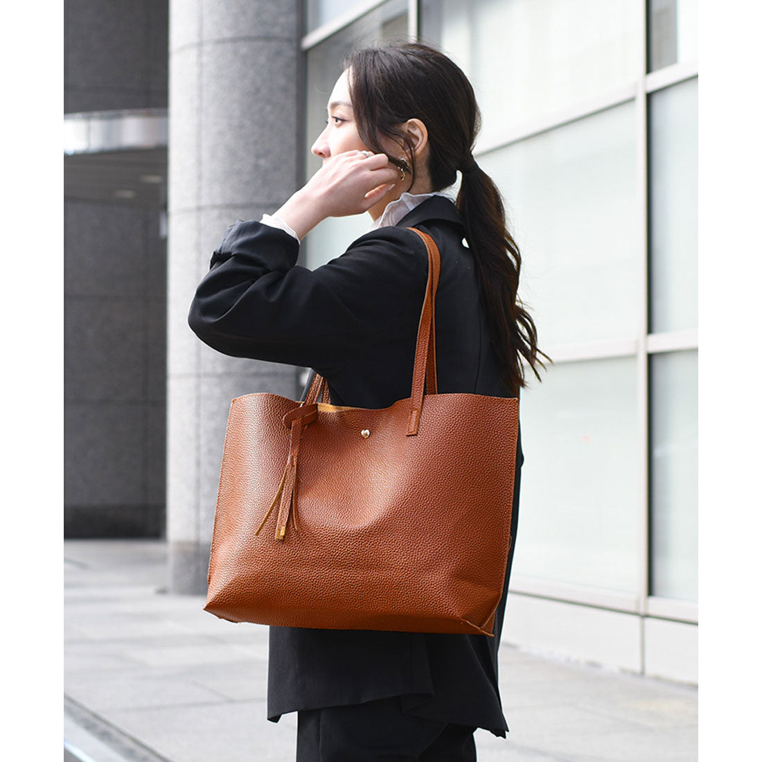 Real Style Tote Bag for Women A4 Large Size High Capacity Lightweight