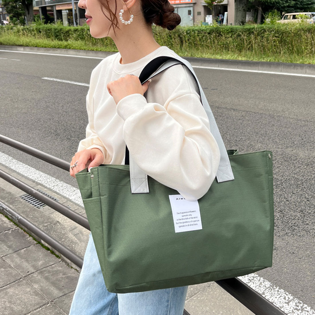 Real Style Eco Bag Insulated Large Capacity Stylish Standalone Shopping Basket Tote Cooler Bag Lightweight Bicycle Foldable Drawstring 30L Shoulder Carry