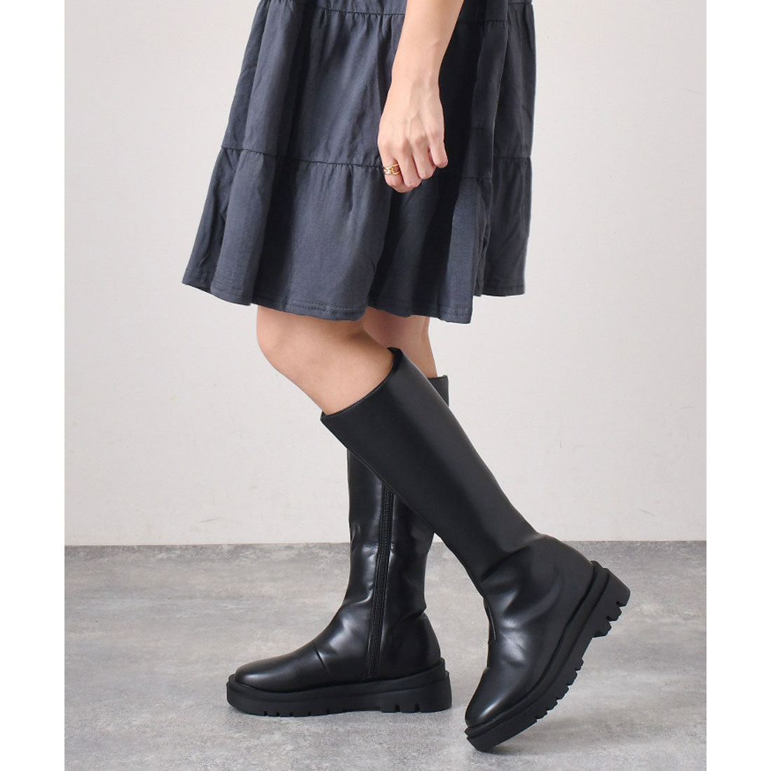 リアルスタイル REAL STYLE ロングブーツ レディース 小さいサイズ 大きいサイズ 歩きやすい 厚底 フェイクレザー 秋 冬 おしゃれ かわいい 大人 防寒 膝丈