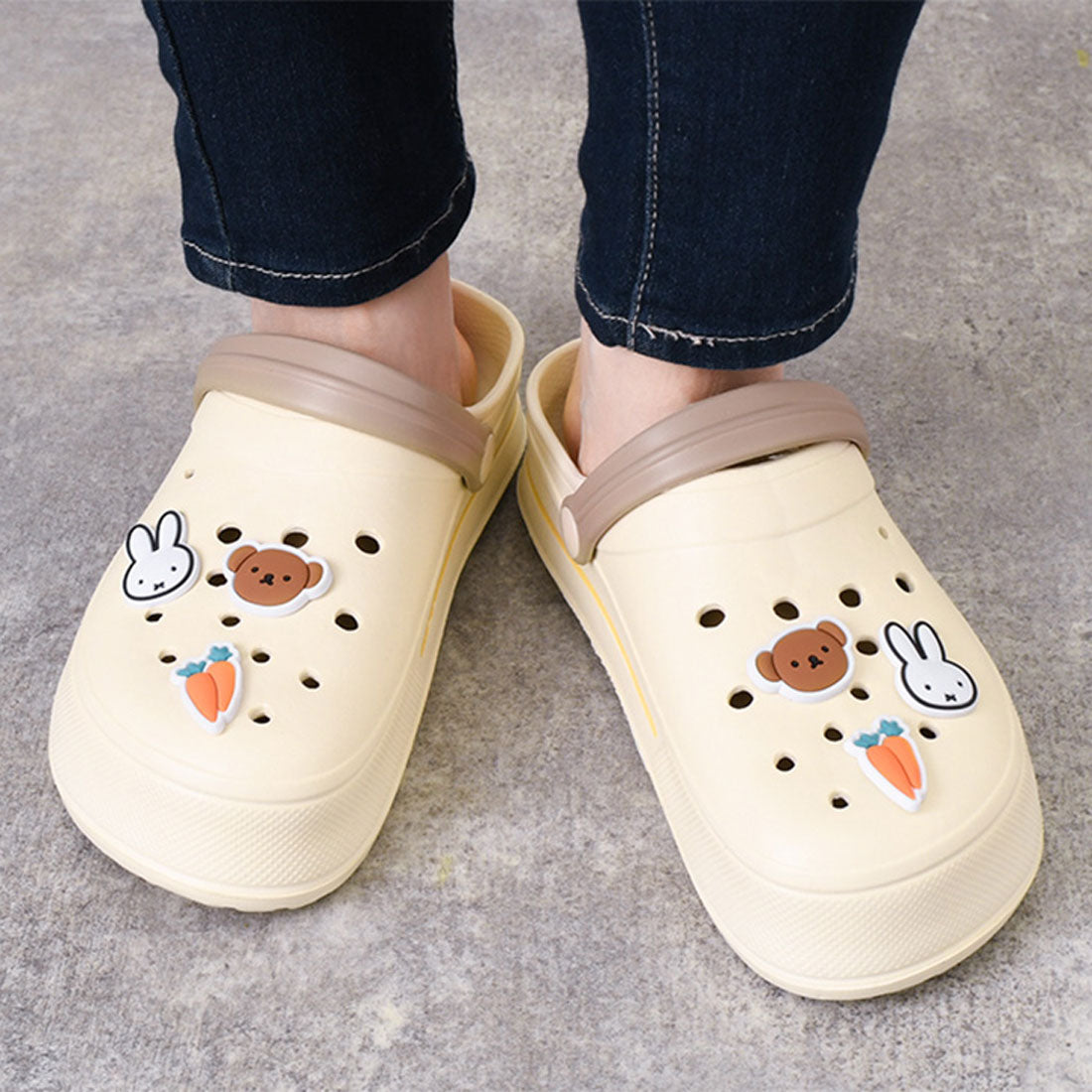 Real Style Sandals Holey Sandals Clog Sabot Character Snoopy Miffy Slippers Veranda Indoor Outdoor Entrance