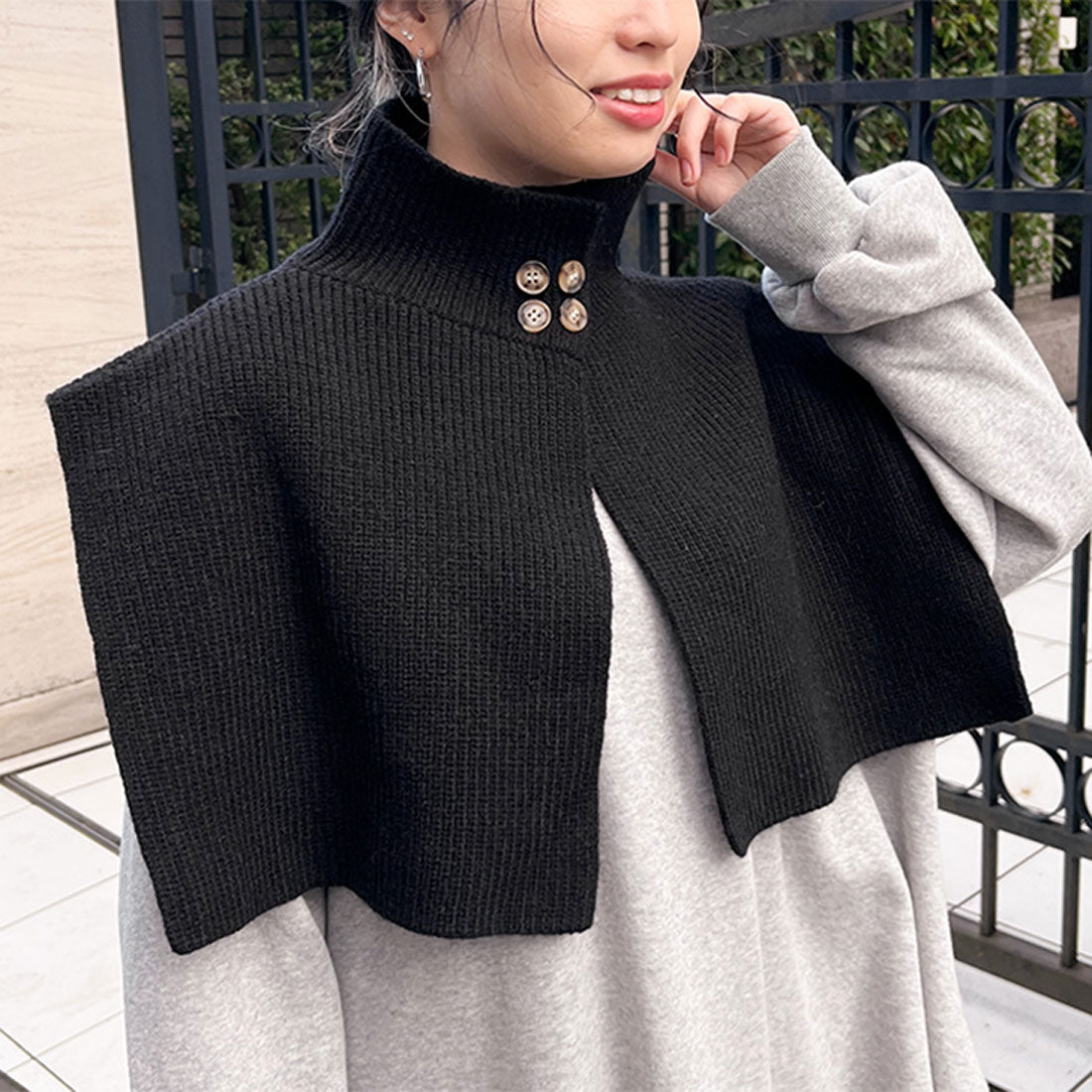 Real Style Snood Scarf for Women Neck Warmer with Buttons High Neck Knit Vest Sweater Winter Fashion Warm Cape