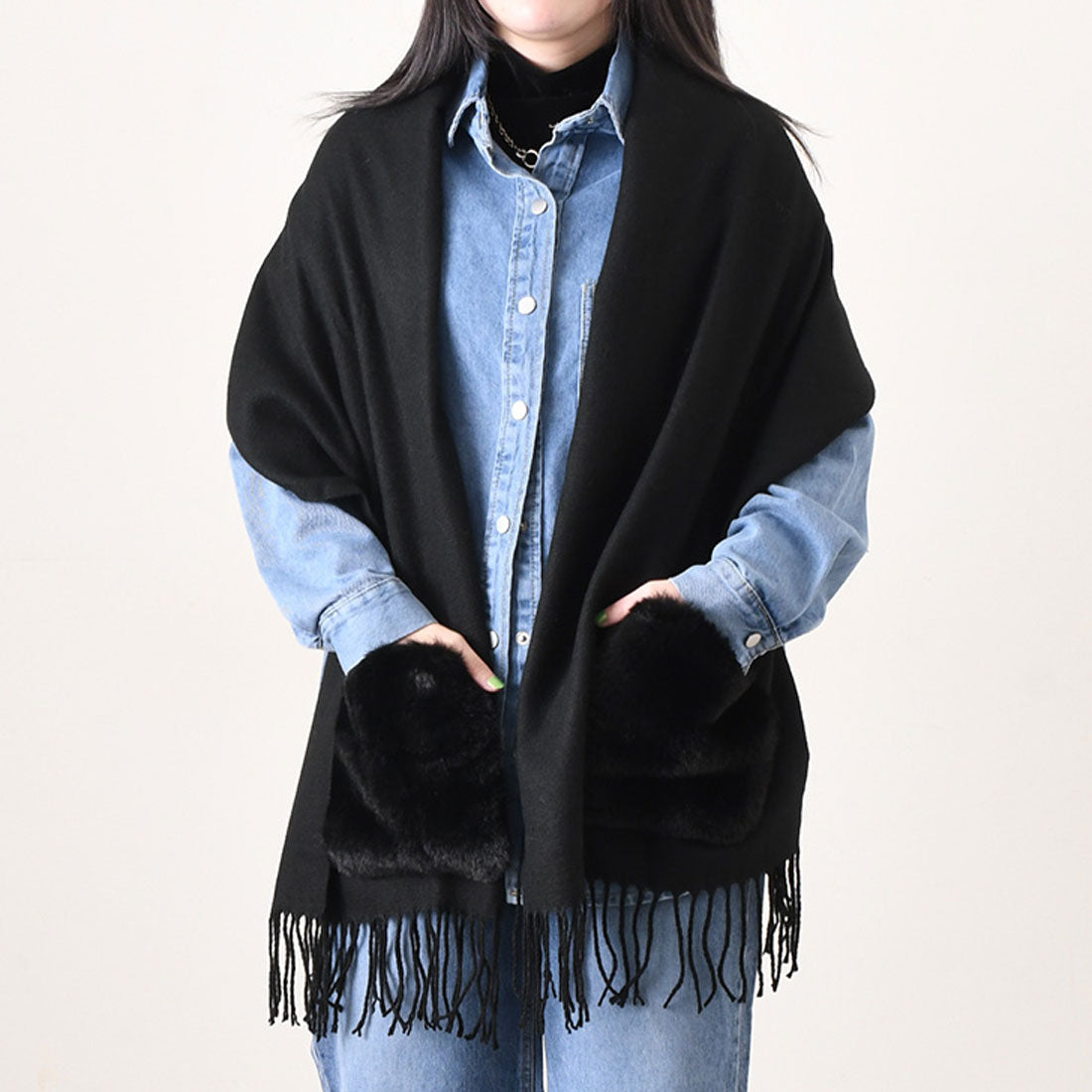 リアルスタイル REAL STYLE ストール マフラー ショール レディース 大判 冬 秋 防寒 あったか 暖かい 結婚式 フェイクファー ポケット付き フリンジ おしゃれ
