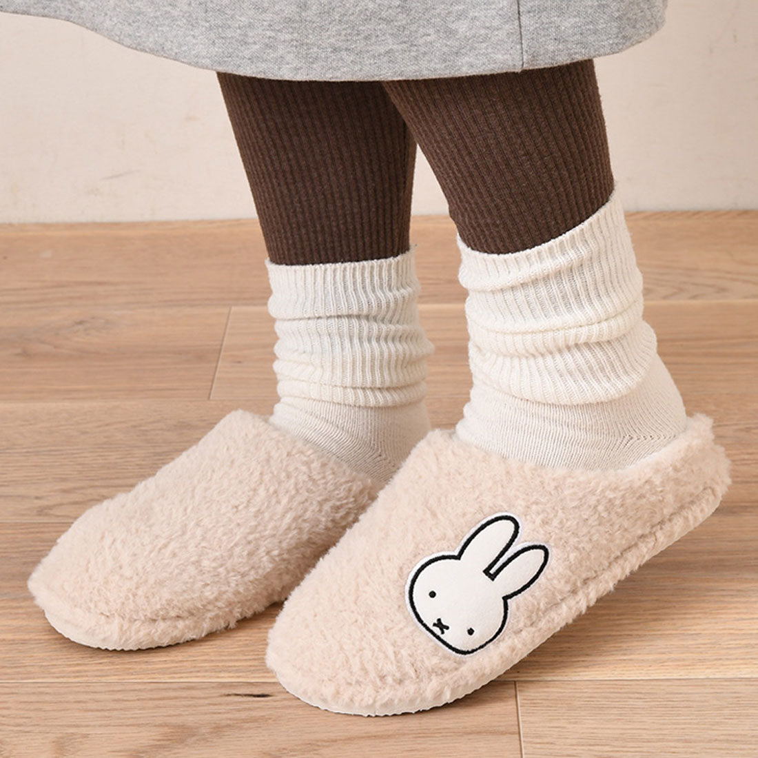 真實風格 REAL STYLE 拖鞋 米飛 Miffy 室內 冬季 暖和 女士 防寒 角色 產品 房間鞋 毛絨 毛皮 蓬鬆  fluffy