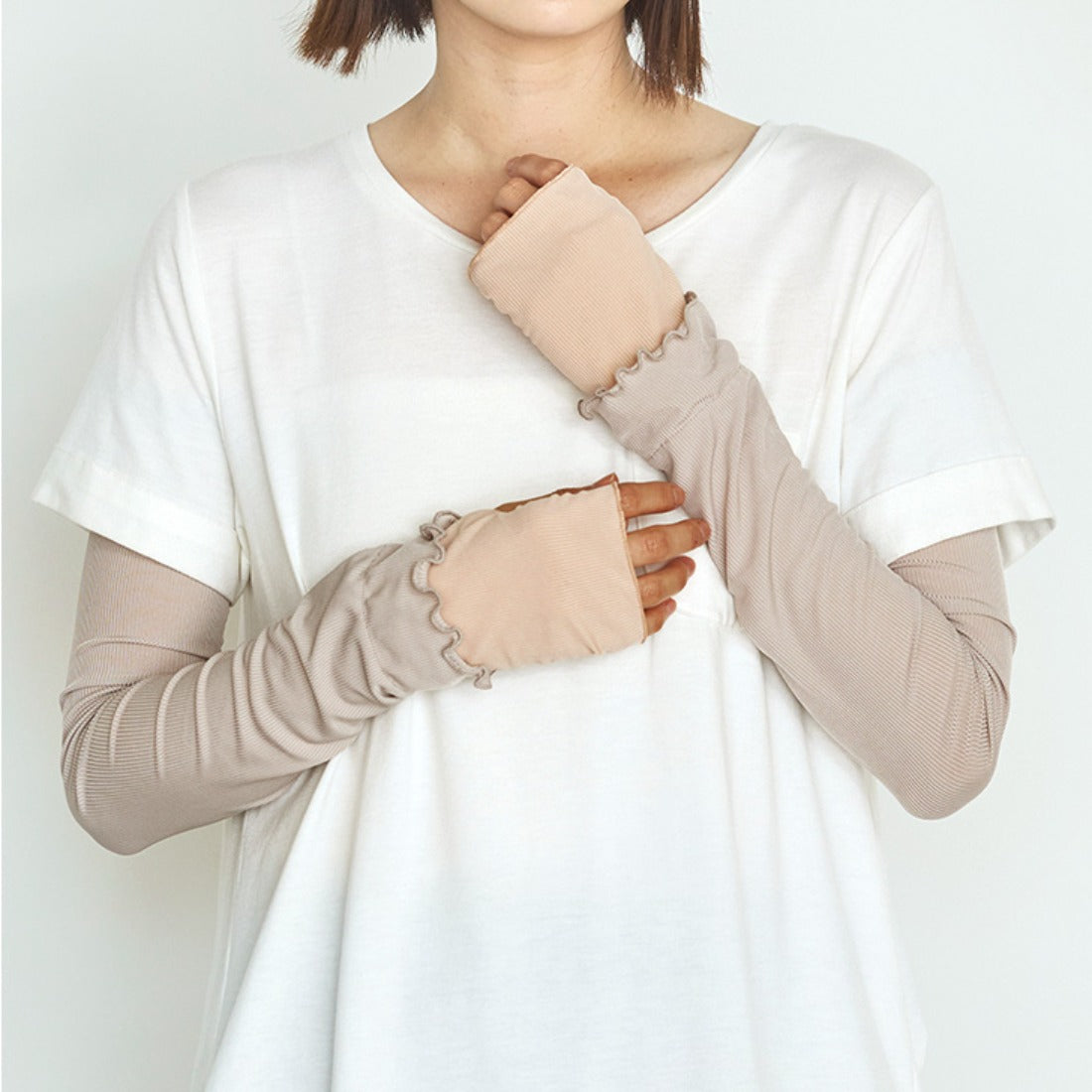 リアルスタイル REAL STYLE アームカバー uvカット 冷感 おしゃれ レディース 腕カバー UVケア ロング 夏 接触冷感 手の甲 指穴 日焼け 紫外線対策 リブ 切替 （スモークピンク） スモークピンク