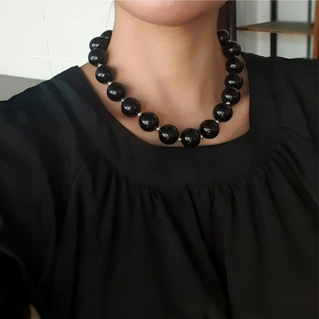 REAL STYLE Necklace for Women, Fake Pearl, Accessories, Jewelry, Big Motif, Elegant, Stylish, High-end Look, Gift, Korean Fashion, Chincha Korea