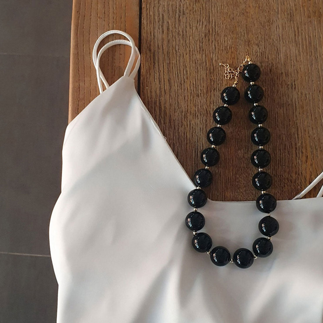 REAL STYLE Necklace for Women, Fake Pearl, Accessories, Jewelry, Big Motif, Elegant, Stylish, High-end Look, Gift, Korean Fashion, Chincha Korea
