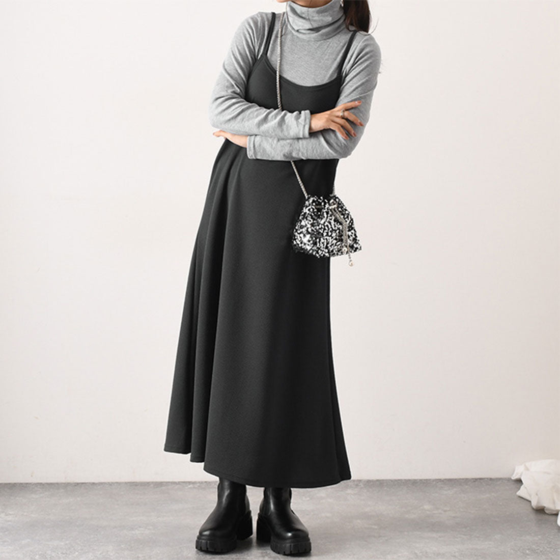 リアルスタイル REAL STYLE ワンピース キャミソール キャミワンピ ロング 冬  速乾 マタニティ Aライン エンボス 体型カバー,チャコール