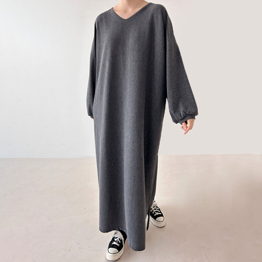 Real Style One-Piece Dress for Women Autumn Winter Long Sleeve Thin V-Neck Long Maxi Loose Plus Size Oversized Body Cover Cute Fashionable Plain Loung Real Style One-Piece Dress for Women Autumn Winter Long Sleeve Thin V-Neck Long Maxi Loose Plus Size Oversized Body Cover Cute Fashionable Plain Loung