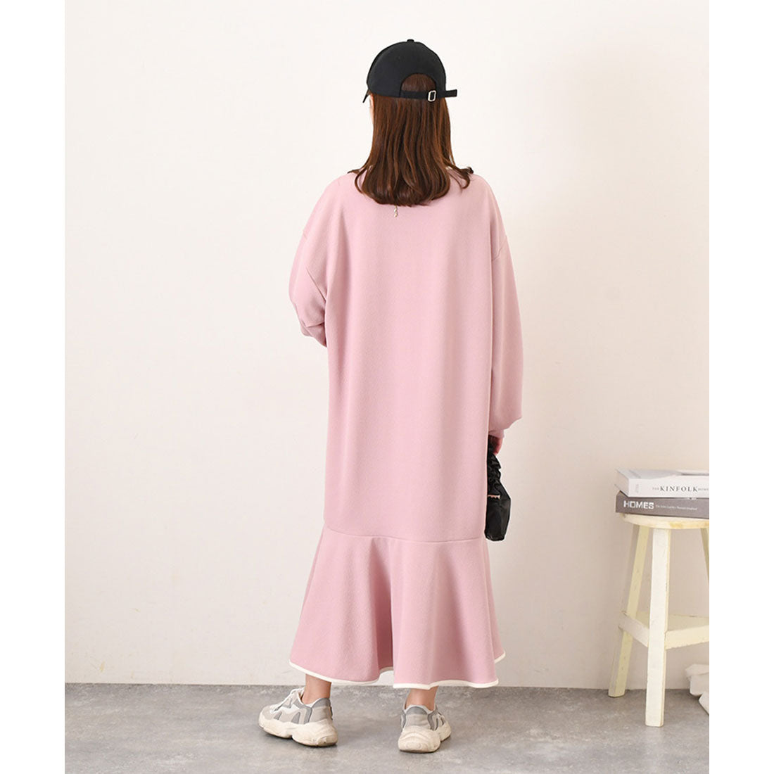 リアルスタイル REAL STYLE ワンピース レディース 長袖 春 ロング きれいめ エンボス 速乾 マーメイド Aライン 無地 おしゃれ 体型カバー オフィス かわいい 韓国ファッション チンチャコリア （ベージュ） ベージュ