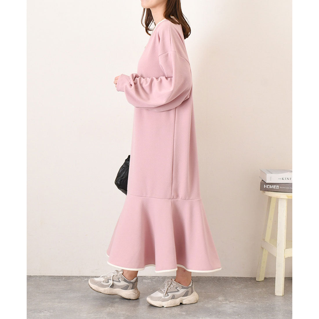 リアルスタイル REAL STYLE ワンピース レディース 長袖 春 ロング きれいめ エンボス 速乾 マーメイド Aライン 無地 おしゃれ 体型カバー オフィス かわいい 韓国ファッション チンチャコリア （ベージュ） ベージュ