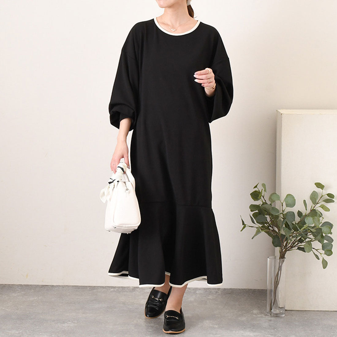 リアルスタイル REAL STYLE ワンピース レディース 長袖 春 ロング きれいめ エンボス 速乾 マーメイド Aライン 無地 おしゃれ 体型カバー オフィス かわいい 韓国ファッション チンチャコリア （ブラック） ブラック