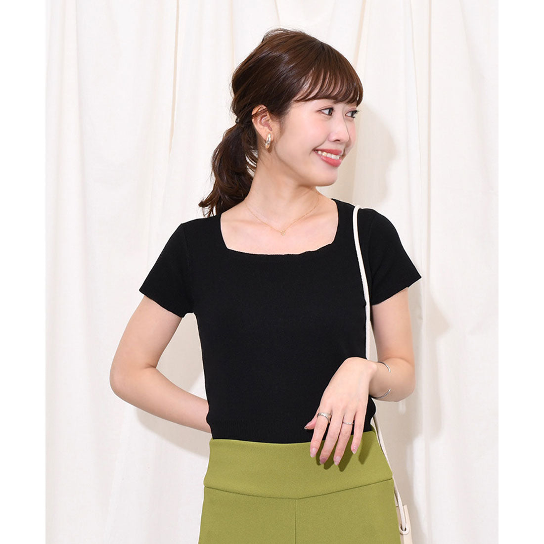 リアルスタイル REAL STYLE ニットソー レディース 半袖 インナー 春 夏 スクエアネック コンパクト ストレッチ 薄手 涼しい 韓国 きれいめ カジュアル 無地 （ピンク） ピンク