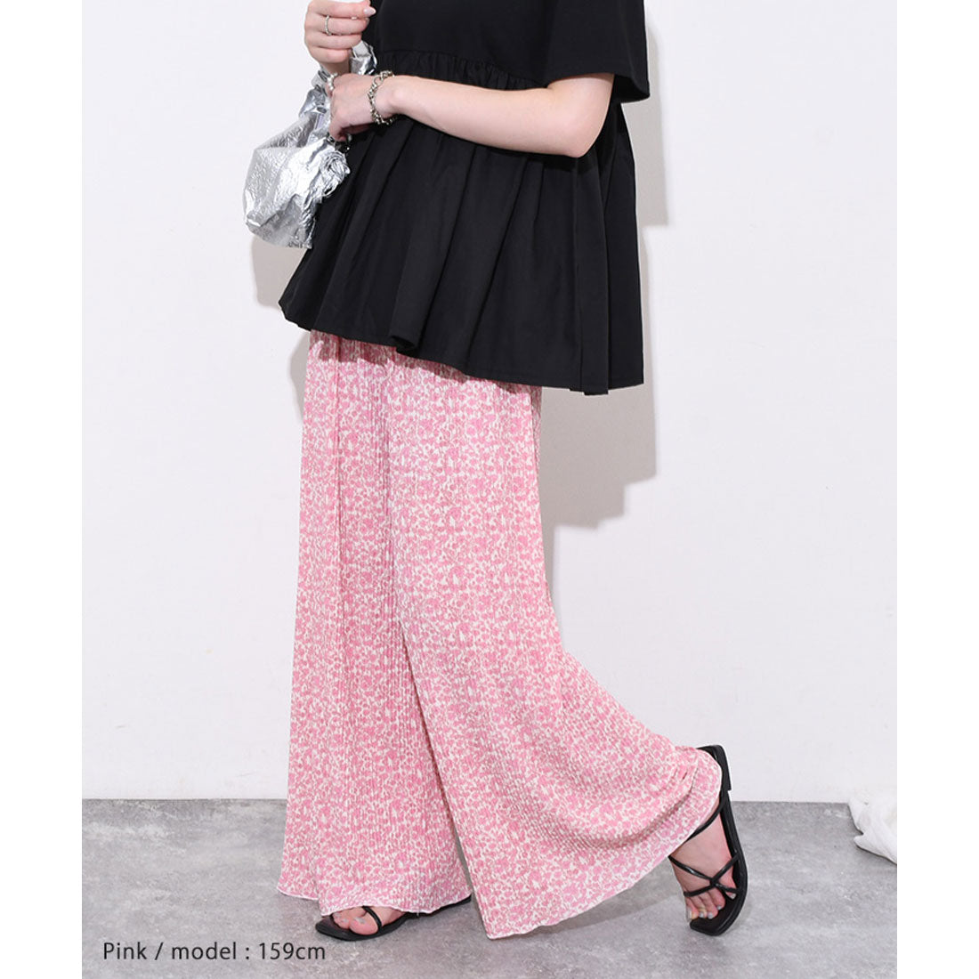 リアルスタイル REAL STYLE ワイドパンツ レディース きれいめ 夏 涼しい プリーツ 花柄 軽い ズボン ガウチョ ボトムス ウエストゴム ゆったり 速乾 プリント （ブラック） ブラック