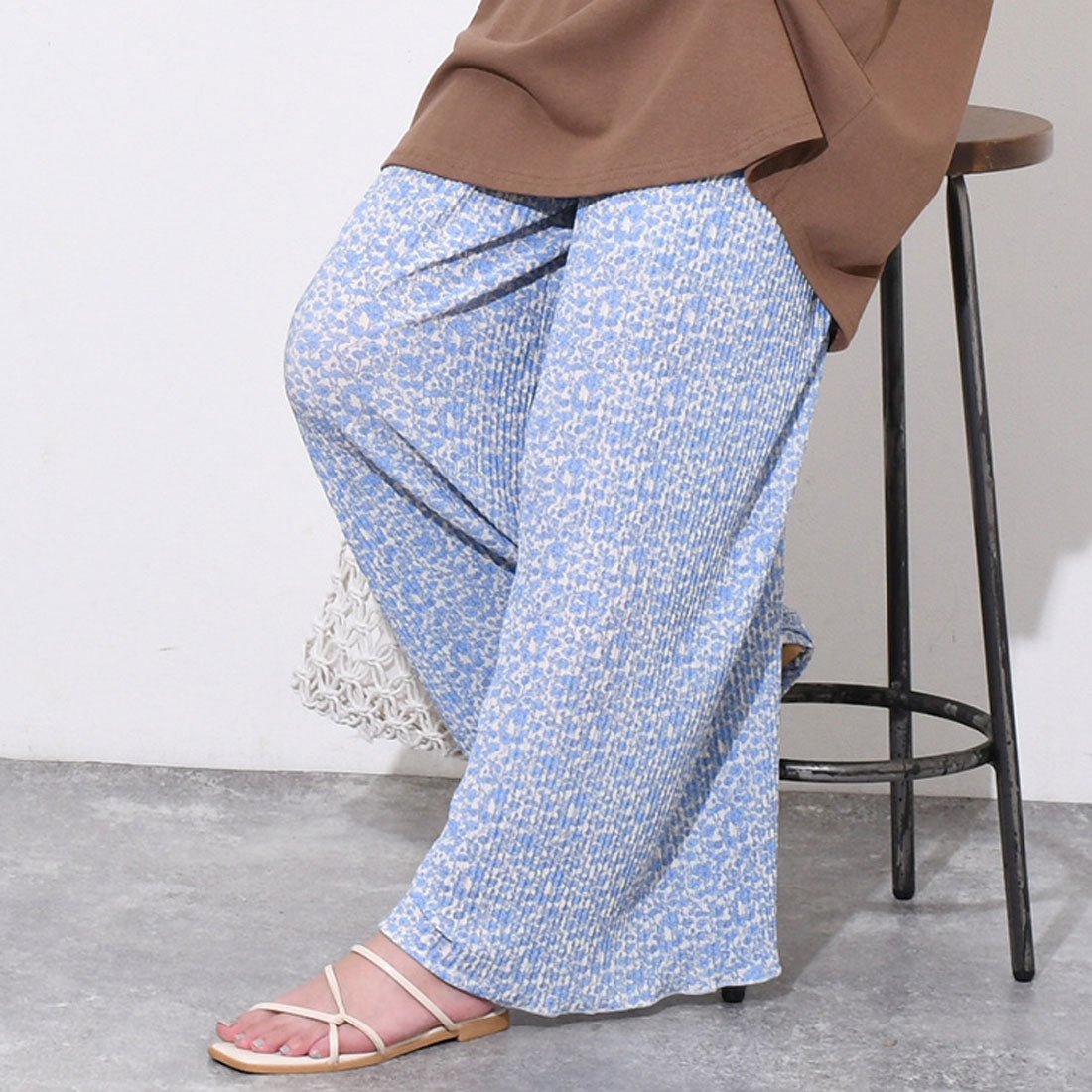 リアルスタイル REAL STYLE ワイドパンツ レディース きれいめ 夏 涼しい プリーツ 花柄 軽い ズボン ガウチョ ボトムス ウエストゴム ゆったり 速乾 プリント （ライトブルー） ライトブルー