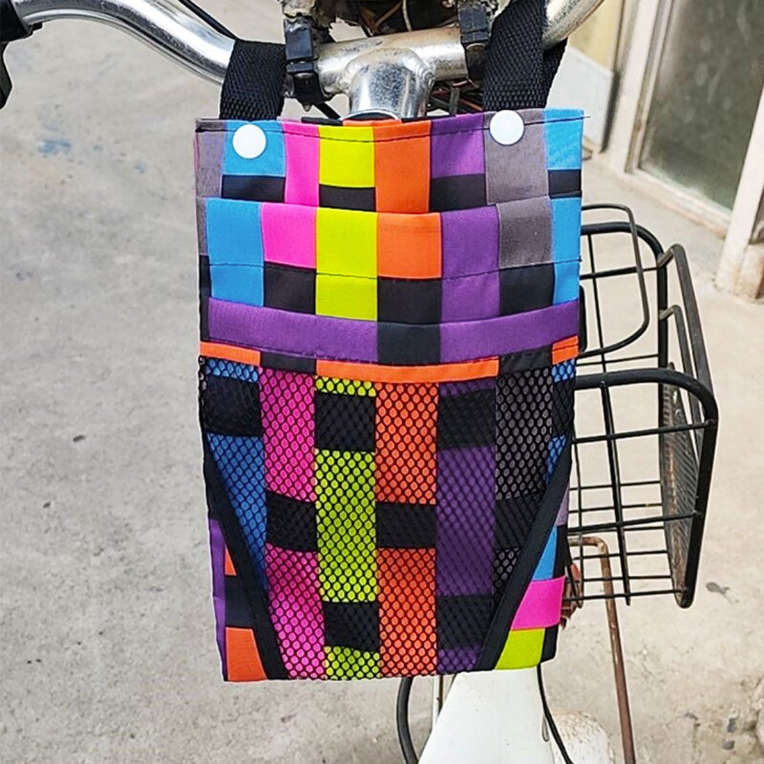 リアルスタイル REAL STYLE 自転車 フロントバッグ ハンドルバッグ スマホ ペットボトル ドリンク ホルダー ポーチ 小物入れ 折りたたみ傘 バイク 通勤 通学 撥水 （ブラック） ブラック