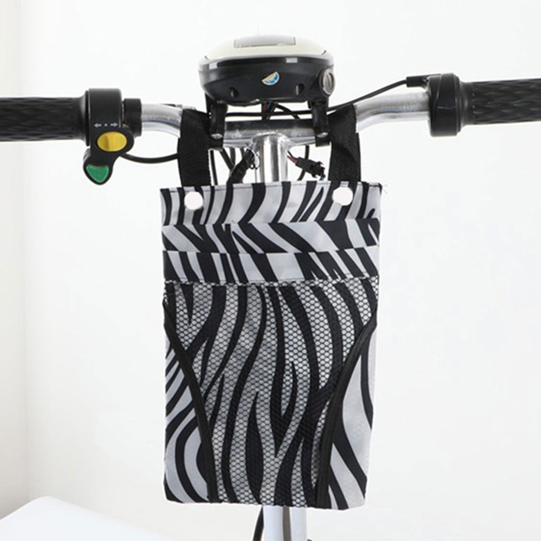 リアルスタイル REAL STYLE 自転車 フロントバッグ ハンドルバッグ スマホ ペットボトル ドリンク ホルダー ポーチ 小物入れ 折りたたみ傘 バイク 通勤 通学 撥水 （ゼブラ） ゼブラ