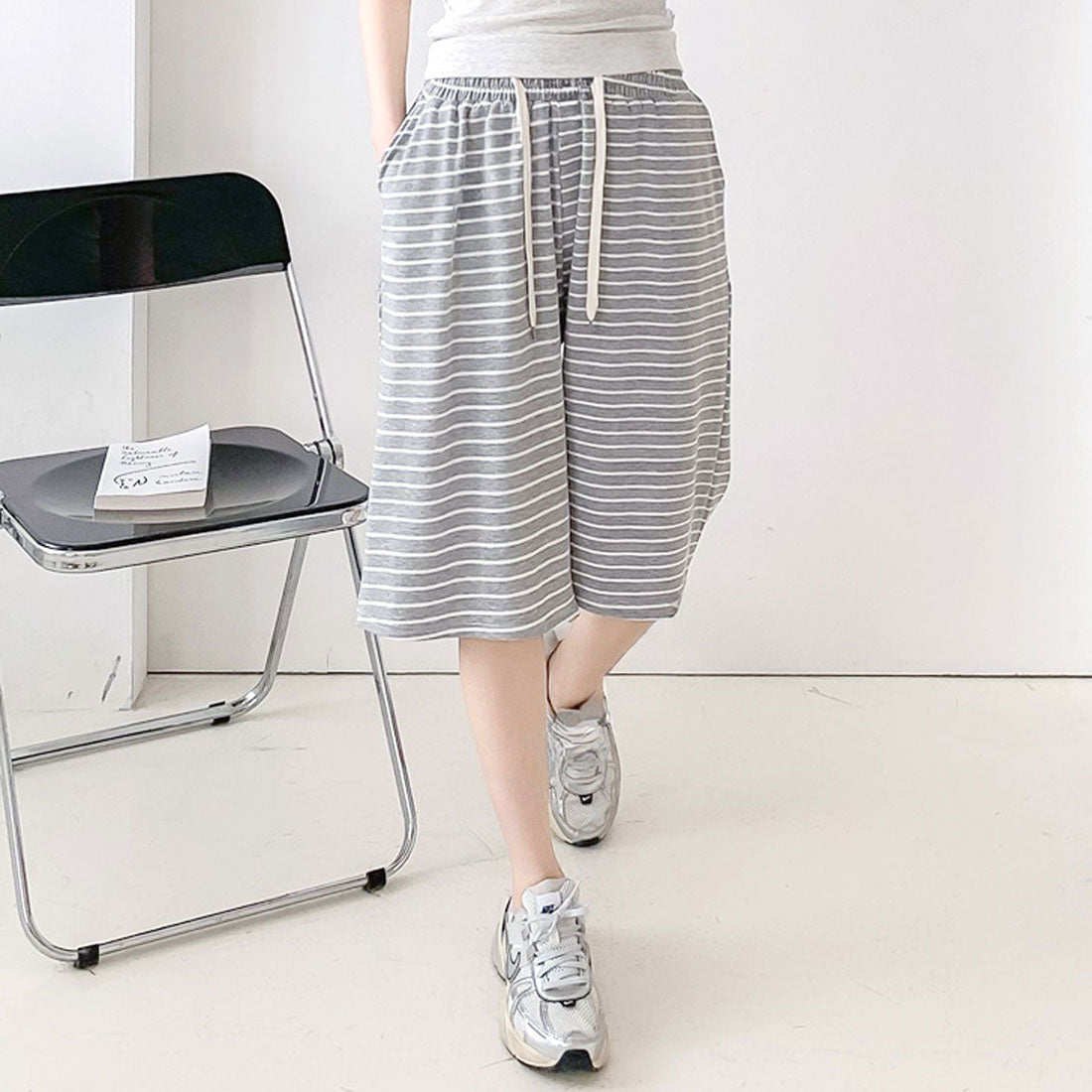 リアルスタイル REAL STYLE ハーフパンツ レディース 夏 秋 部屋着 ルームウェア 膝丈 ボトムス 半ズボン 短パン ボーダー ポケット おしゃれ カジュアル スポーツ （グレー） グレー