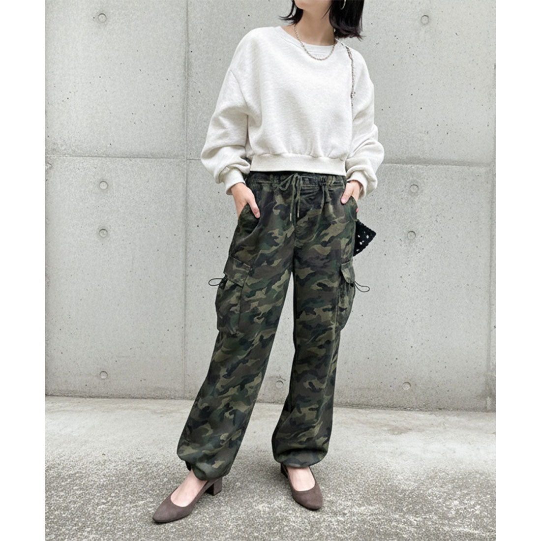 リアルスタイル REAL STYLE カーゴパンツ レディース ジョガーパンツ ワイドパンツ 薄手 秋 迷彩柄 無地 カーキ ゆったり ウエストゴム ボトムス 2way ミリタリー （カーキ） カーキ