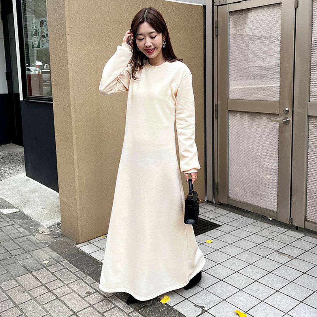 リアルスタイル REAL STYLE ワンピース レディース マキシ 高身長 ロング 長袖 冬 裏起毛 厚手 スウェット スエット 暖かい 防寒 カジュアル 部屋着 ルームウェア 韓国ファッション チンチャコリア （ブラック） ブラック