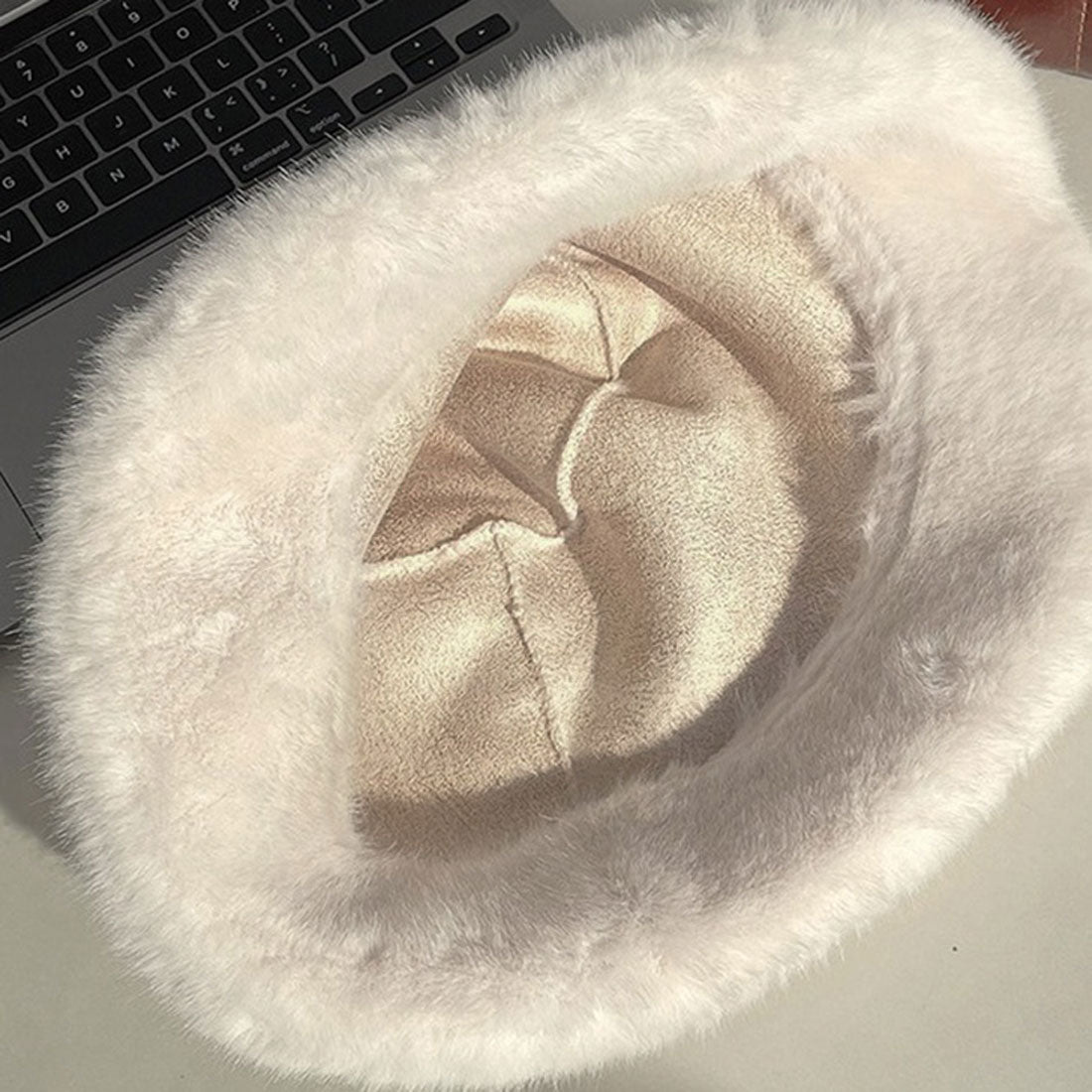 リアルスタイル REAL STYLE バケットハット レディース 帽子 秋冬 ファー 大きい 深め つば広 防寒 暖かい ふわふわ もこもこ おしゃれ きれいめ 韓国 小顔効果 （ブラック） ブラック