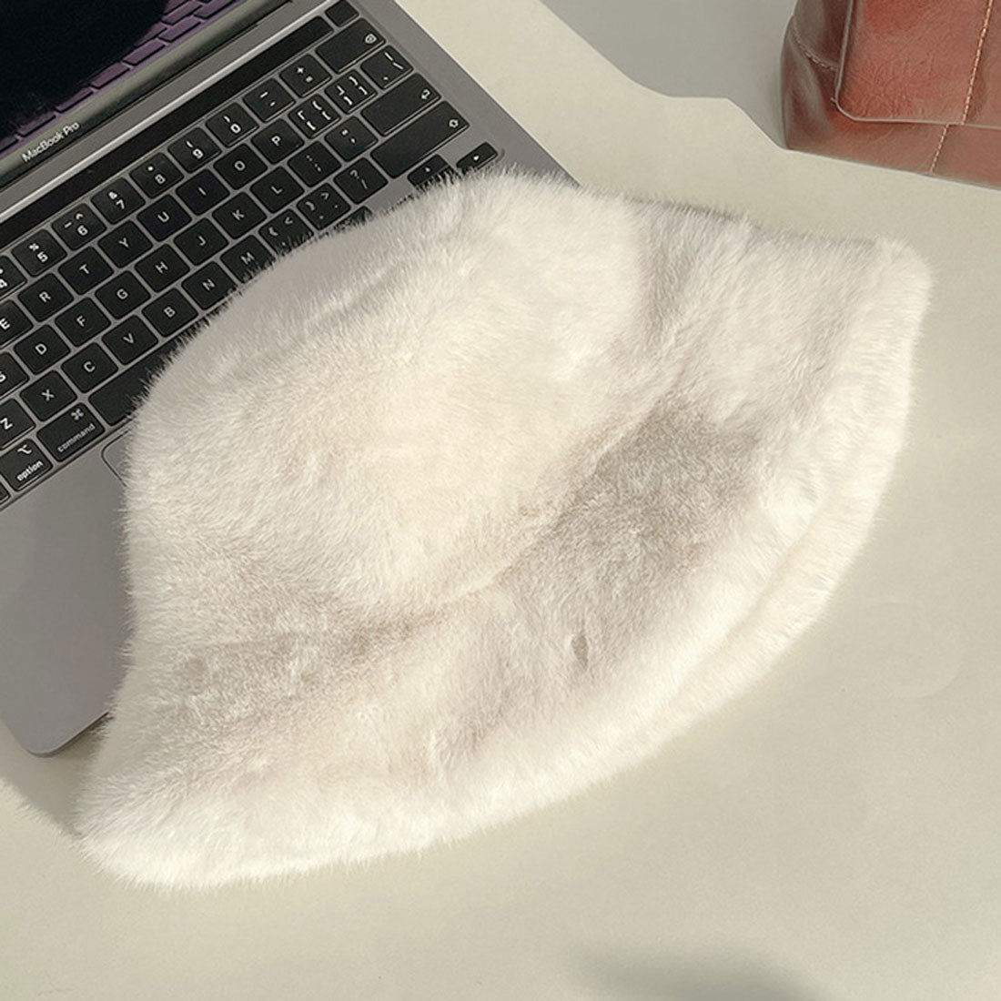 リアルスタイル REAL STYLE バケットハット レディース 帽子 秋冬 ファー 大きい 深め つば広 防寒 暖かい ふわふわ もこもこ おしゃれ きれいめ 韓国 小顔効果 （ブラック） ブラック