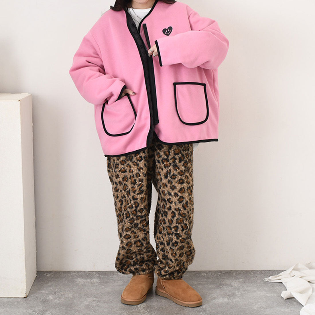 リアルスタイル REAL STYLE ジョガーパンツ レディース 秋 冬 裏起毛 ボア ブークレ レオパード 防寒 あったか おしゃれ 部屋着 ウエストゴム ボトムス 長ズボン 韓国ファッション チンチャコリア （グレー） グレー