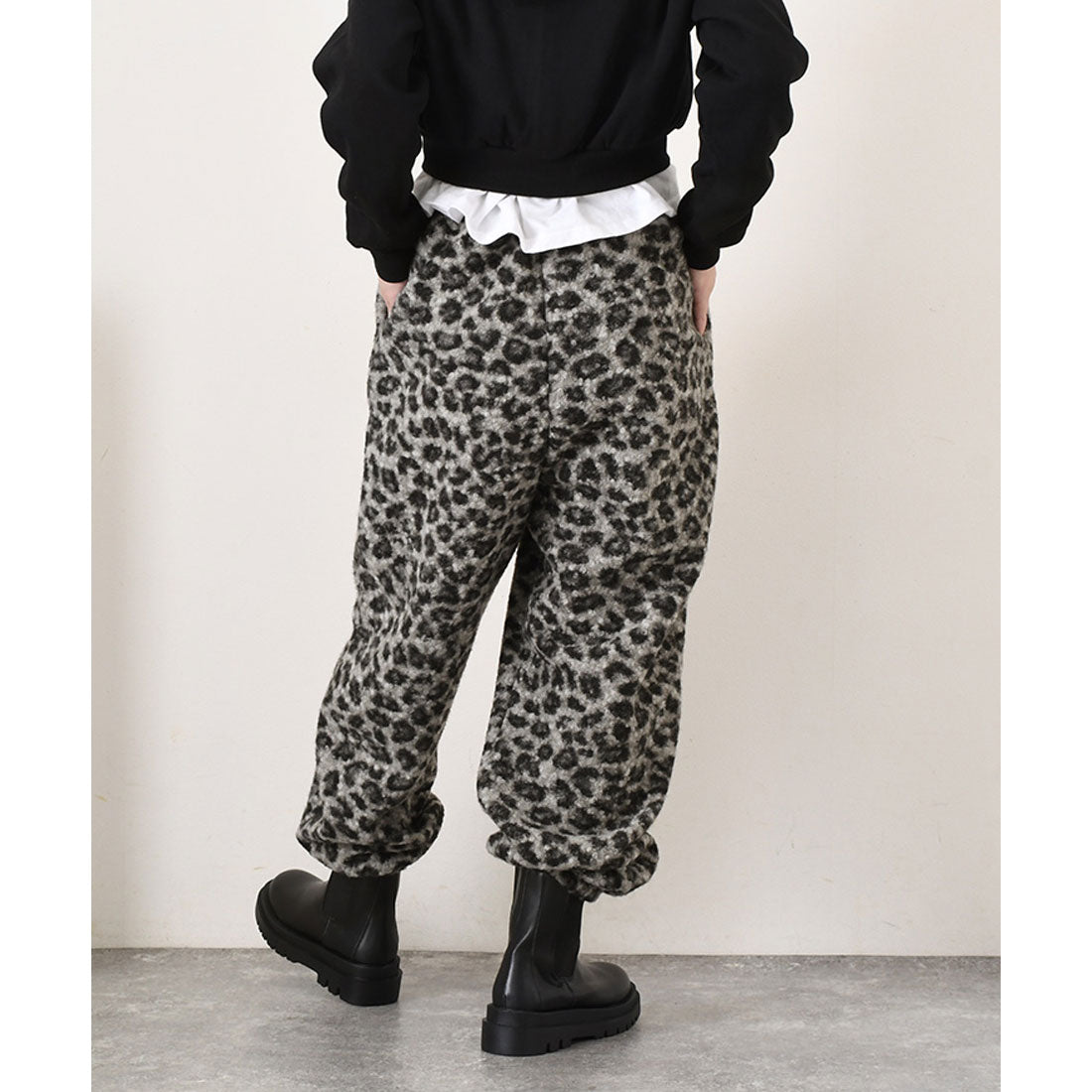リアルスタイル REAL STYLE ジョガーパンツ レディース 秋 冬 裏起毛 ボア ブークレ レオパード 防寒 あったか おしゃれ 部屋着 ウエストゴム ボトムス 長ズボン 韓国ファッション チンチャコリア （グレー） グレー