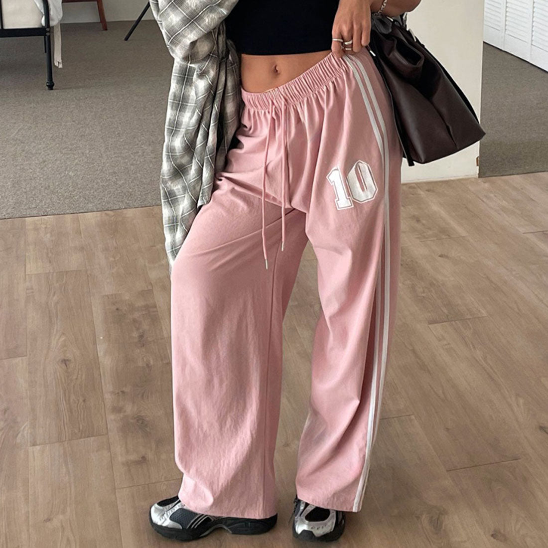リアルスタイル REAL STYLE ワイドパンツ レディース 春 夏 涼しい 薄手 サイドライン 速乾 ボトムス 長ズボン ゆったり 軽量 ウエストゴム ラフ 韓国 部屋着 （ピンク） ピンク