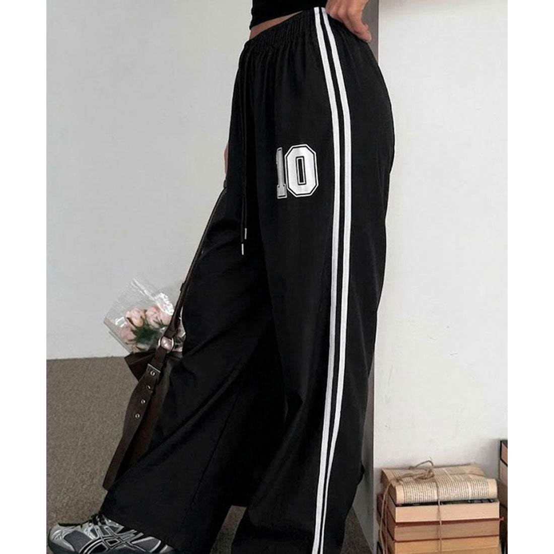 リアルスタイル REAL STYLE ワイドパンツ レディース 春 夏 涼しい 薄手 サイドライン 速乾 ボトムス 長ズボン ゆったり 軽量 ウエストゴム ラフ 韓国 部屋着 （ピンク） ピンク