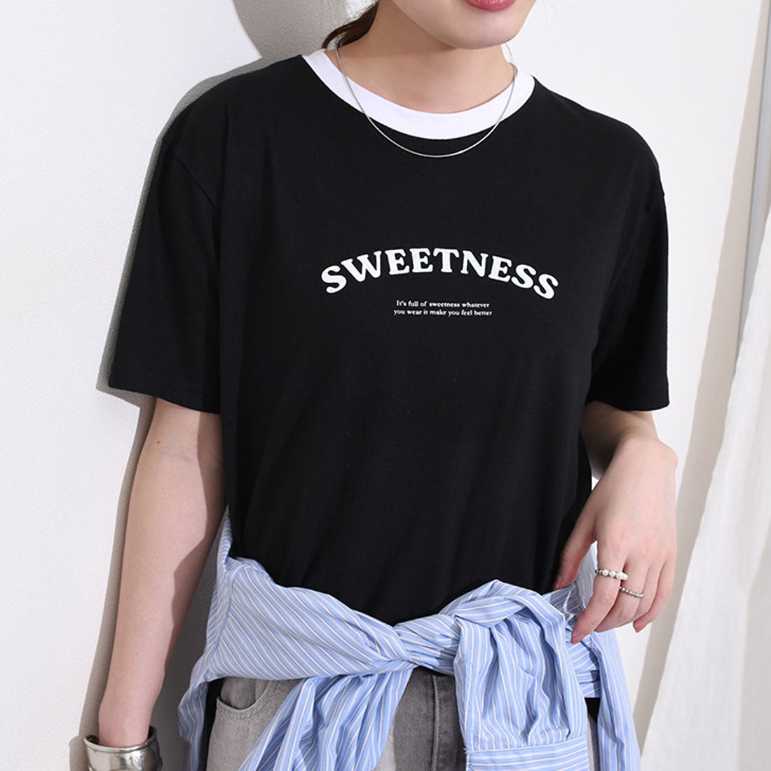 リアルスタイル REAL STYLE Tシャツ カットソー レディース 半袖 フレンチスリーブ 薄手 春 夏 コットン 綿 ロゴ トップス インナー 白 黒 定番 丸首 シンプル 韓国ファッション チンチャコリア （ブラック） ブラック