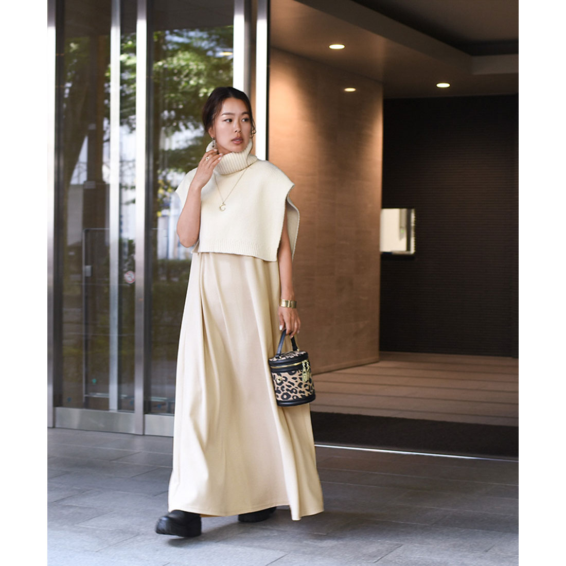 リアルスタイル REAL STYLE ワンピース レディース  マキシ ロング エンボス ノースリーブ 速乾 体型カバー 無地 高身長