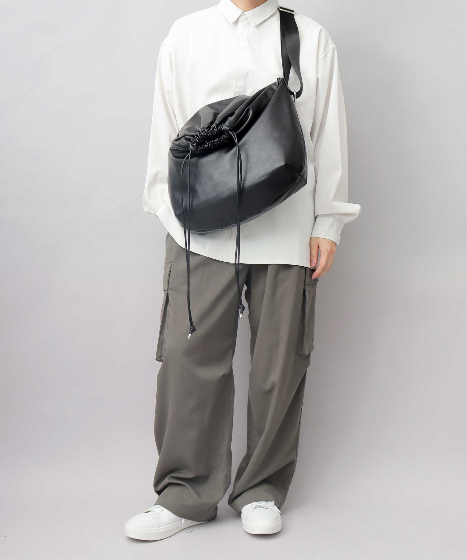 REGiSTA Drawstring Bag Shoulder Bag Synthetic Leather Plain Black