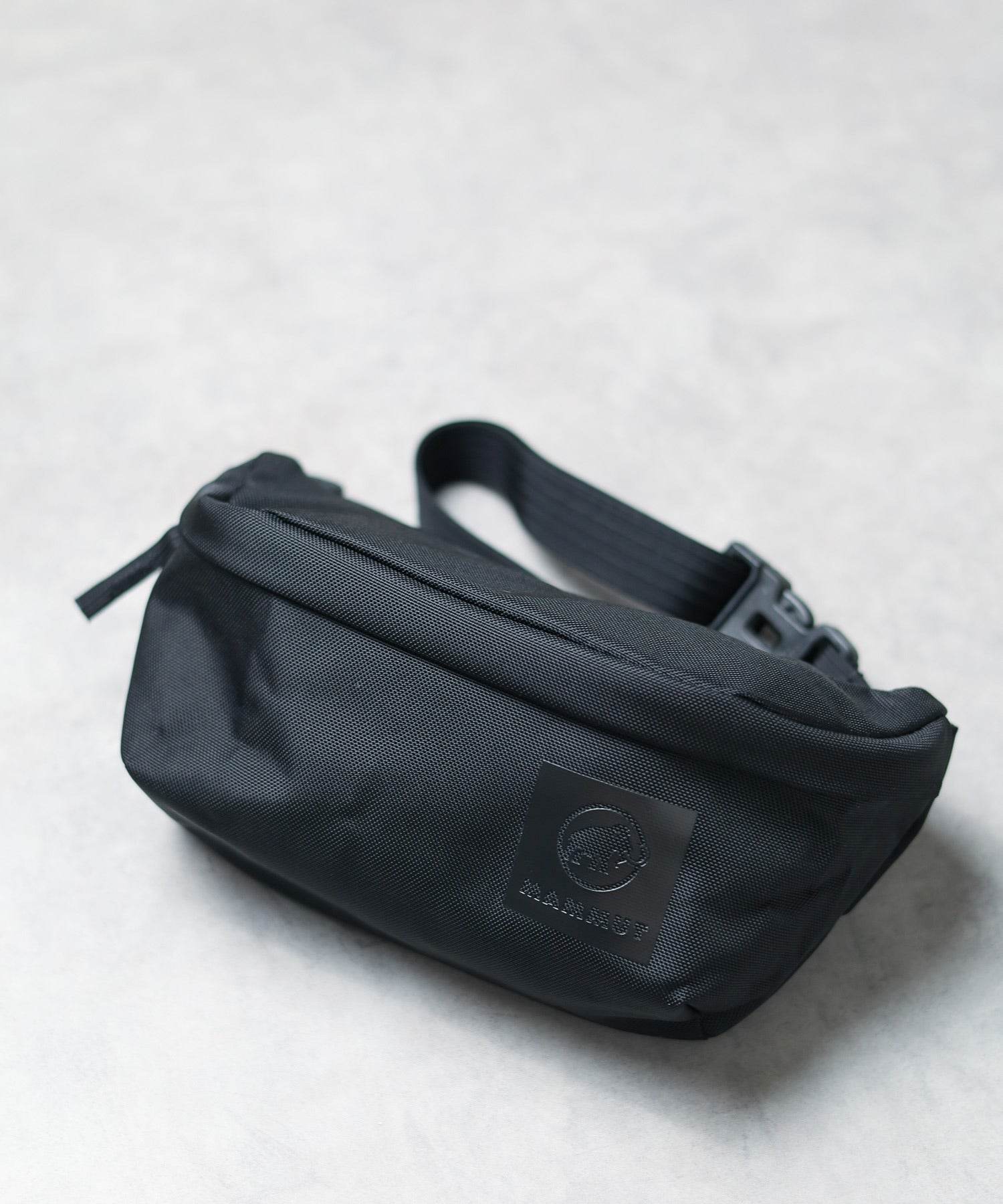エーアールエムジー ar/mg 【66】【XeronClassicWaistp】【MAMMUT】Xeron Classic Waistpack （ブラック） ブラック