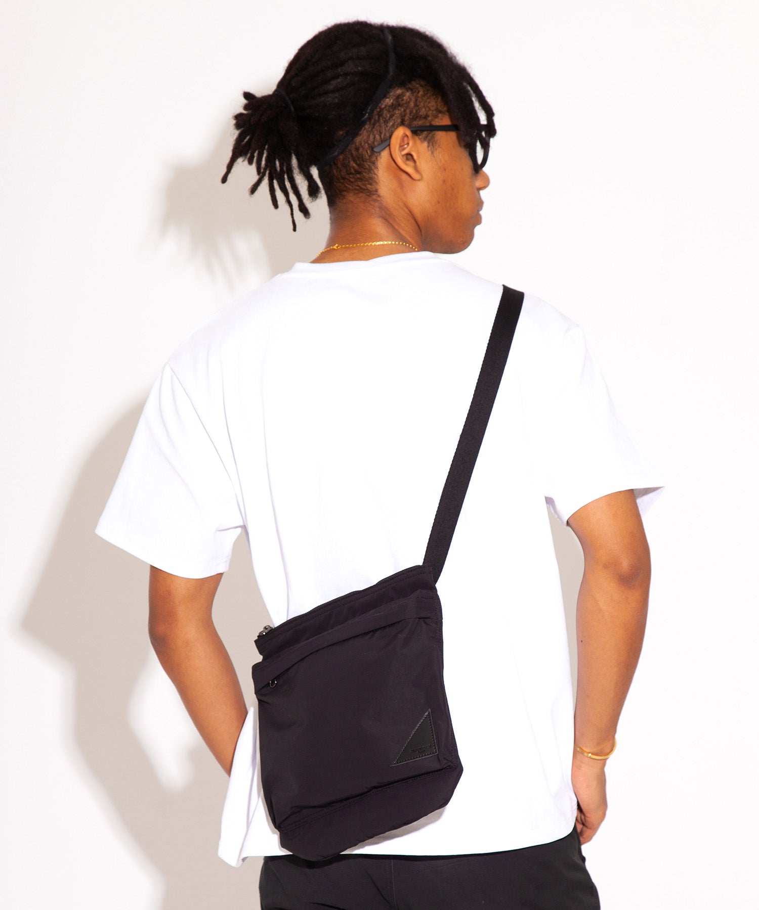 AR/MG ADAM PATEK/【Lake】BREATHATEC shoulder bag
